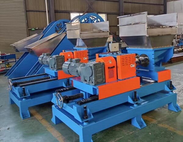 K型齒輪減速機(jī)在擠出成型機(jī)上的大量應(yīng)用