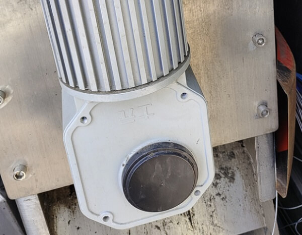 疊螺機(jī)減速機(jī)-士元SGF45直角減速電機(jī)的應(yīng)用