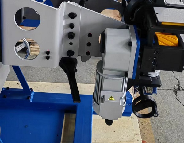 坡口機減速機-士元直角中空軸電機的應用